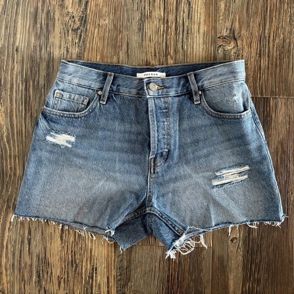 PacSun Vintage Cut Off Women’s Jean Shorts Sz 25 (*Runs Big) Hi Rise Button Fly - Picture 1 of 11